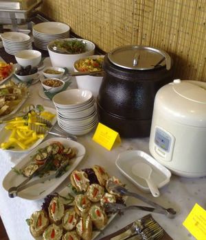 Buffet Lemon Leaf Prague