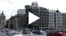Vidéo: Un petit tour dans la ville de Prague