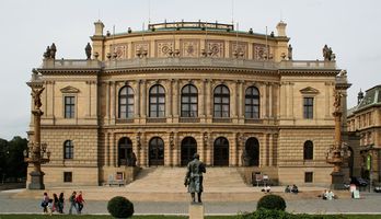 Le Rudolfinum