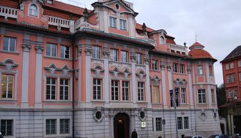 La place Charles et la Maison de Faust